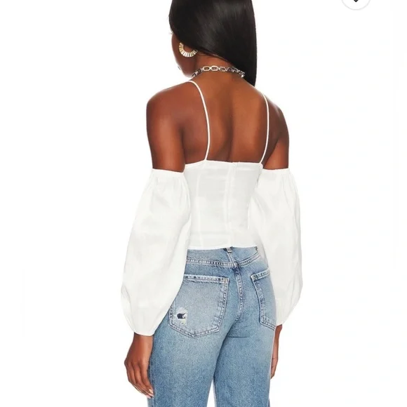 MORE TO COME Maud Off Shoulder Top in White Size Small - Picture 3 of 3